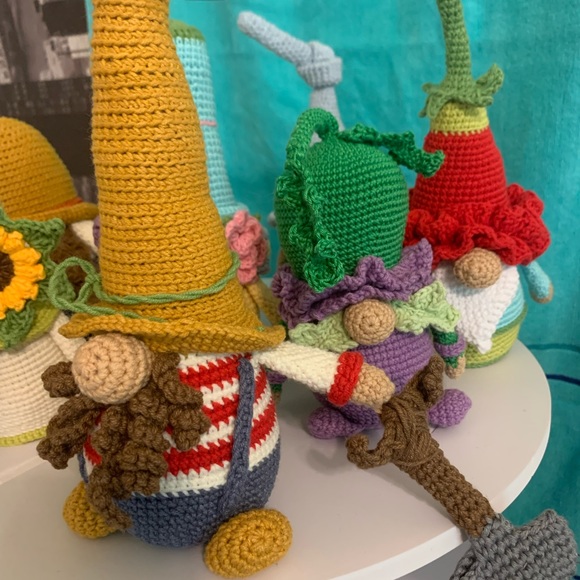 Handmade crochet Mr “Bellflower” gnome - Picture 5 of 7